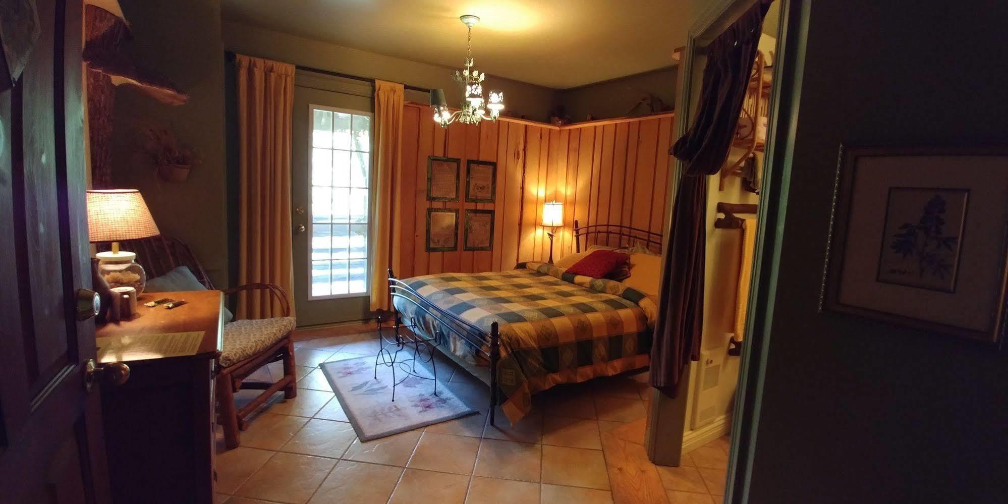 เลส์ ชาร์แดงส์ เดอ ลาชิลเล มิลล์เฟยล์ Bed & Breakfast La Conception ภายนอก รูปภาพ