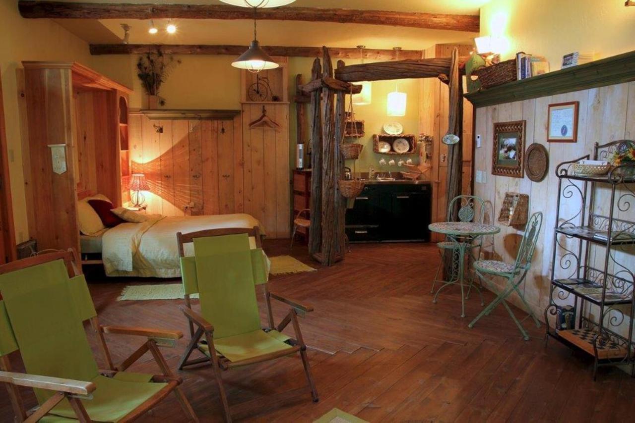 เลส์ ชาร์แดงส์ เดอ ลาชิลเล มิลล์เฟยล์ Bed & Breakfast La Conception ห้อง รูปภาพ